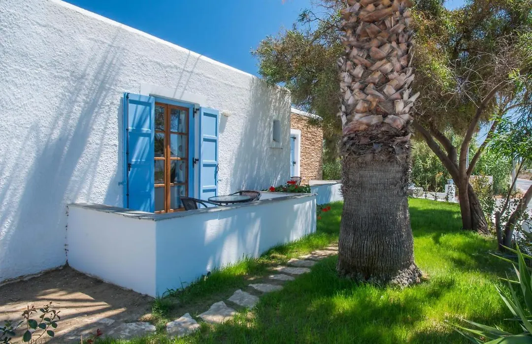 Naxos Holidays-1
