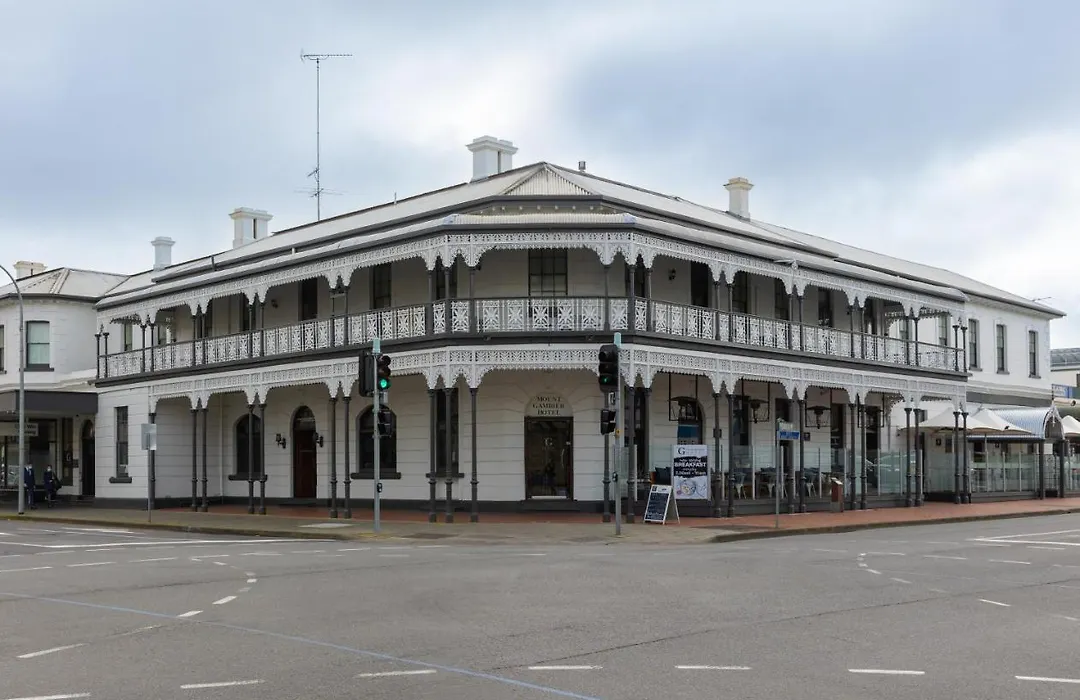 Mount Gambier Hotel-1