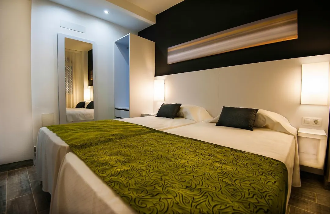 Kn Aparthotel Columbus-1