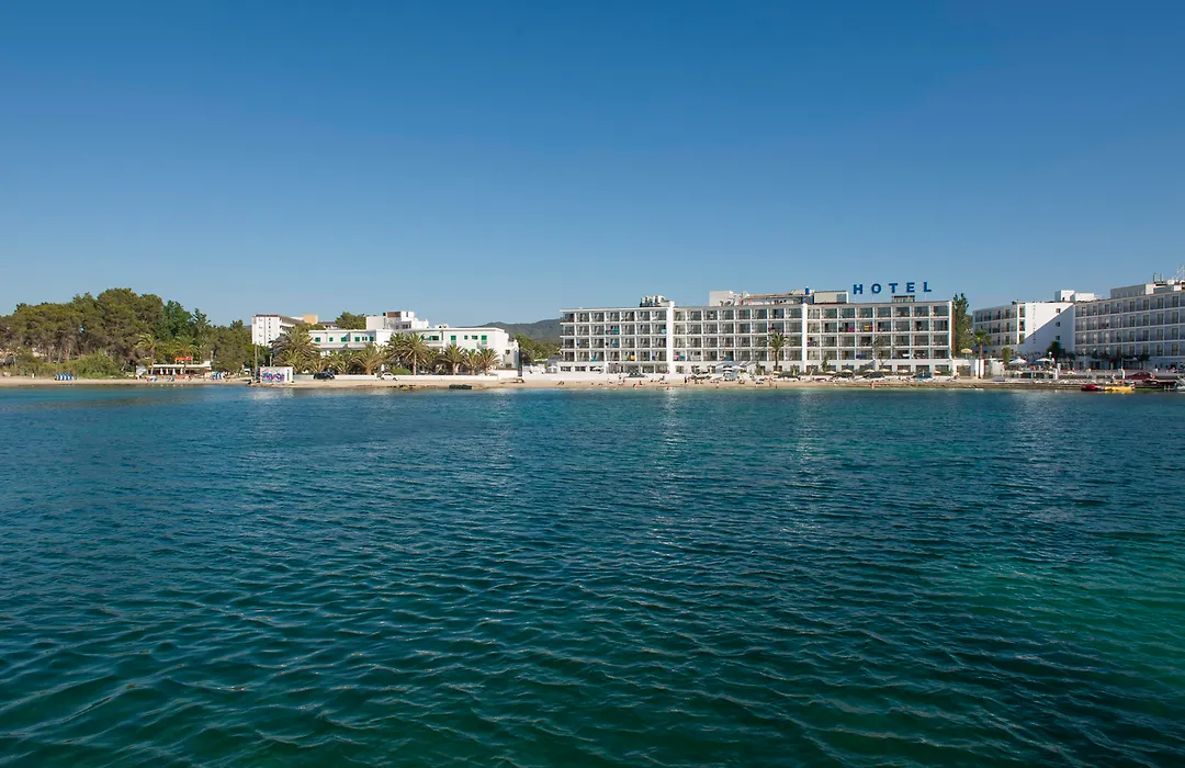 Hotel Vibra s'Estanyol-1