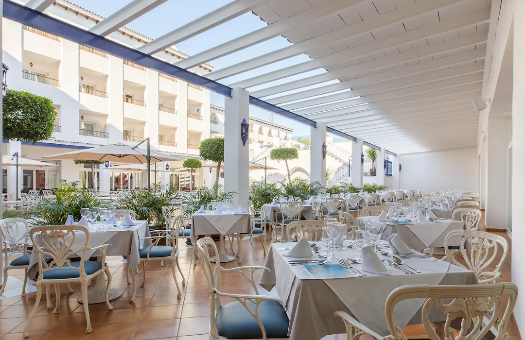 Mac Puerto Marina Benalmádena-1