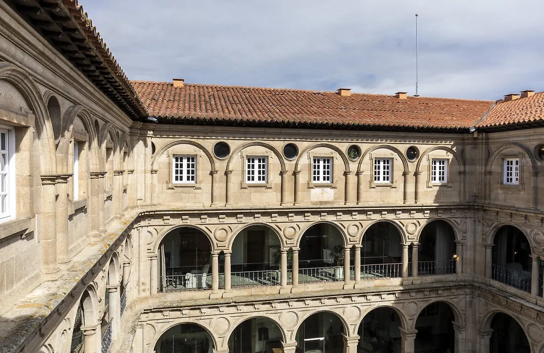 Parador De Monforte De Lemos-1