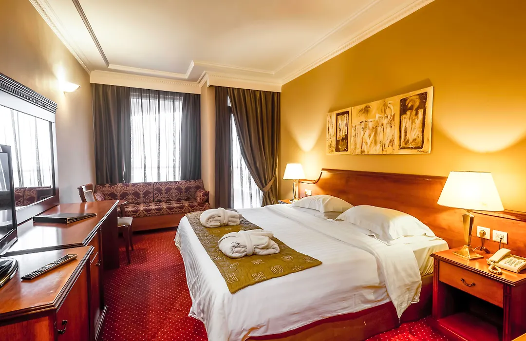 Royal Hotel Thessaloniki-1