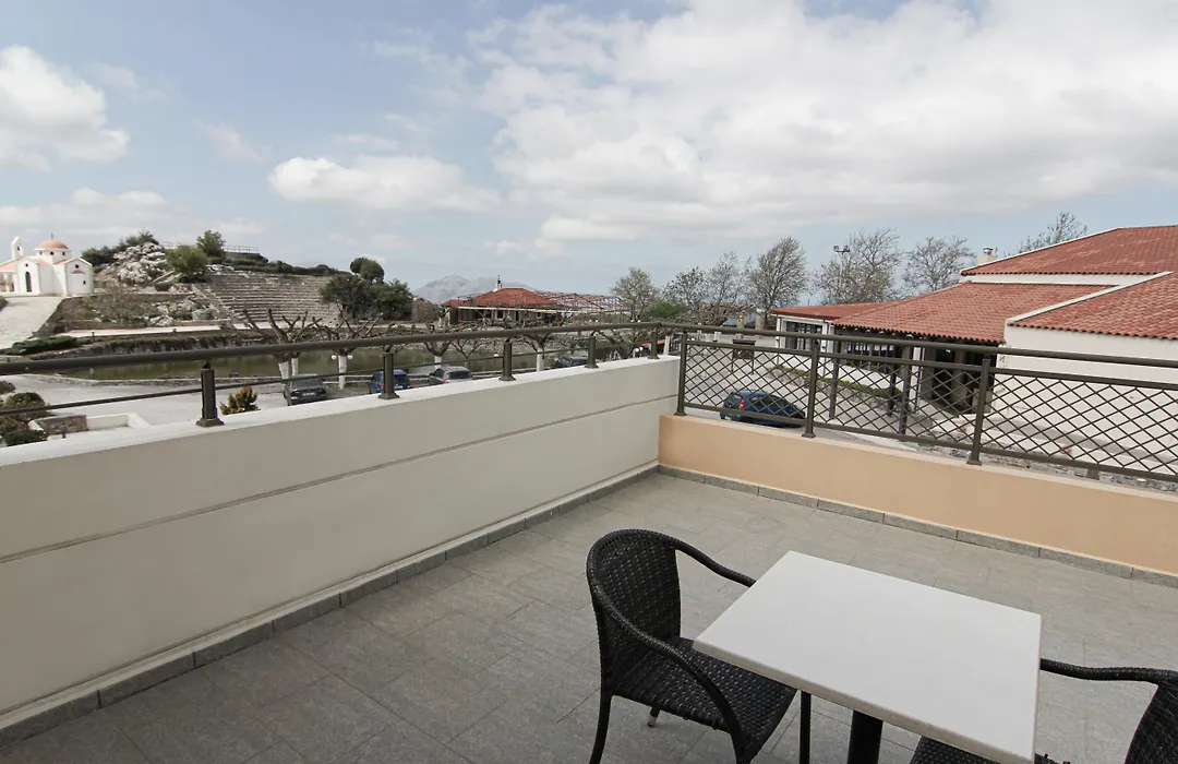 Delina Mountain Resort-1