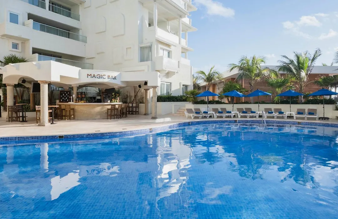 Hotel NYX Cancun-1