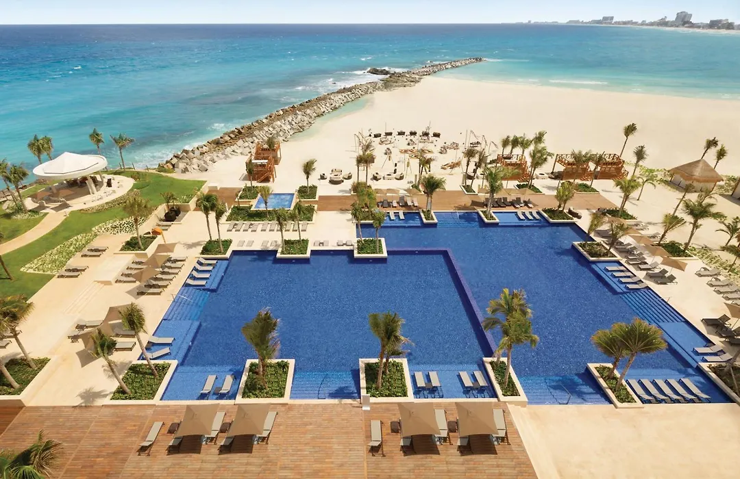 Hyatt Ziva Cancun-1