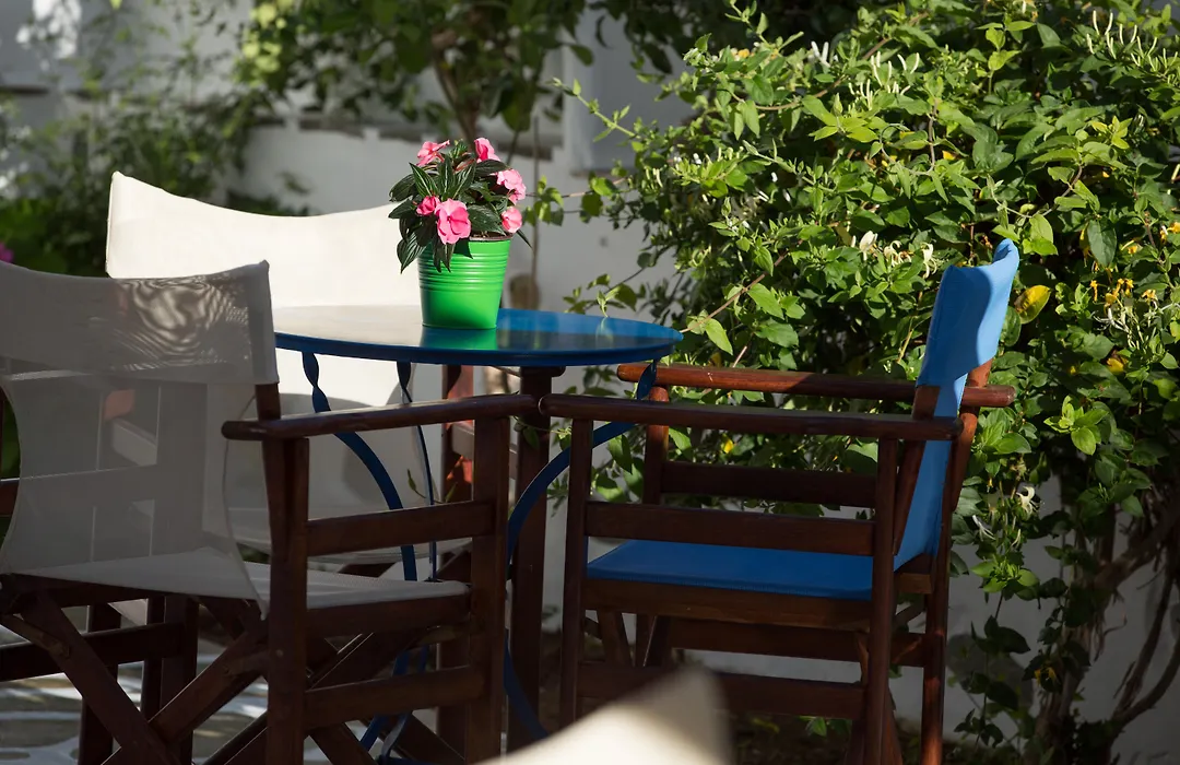 Dilion Hotel-1