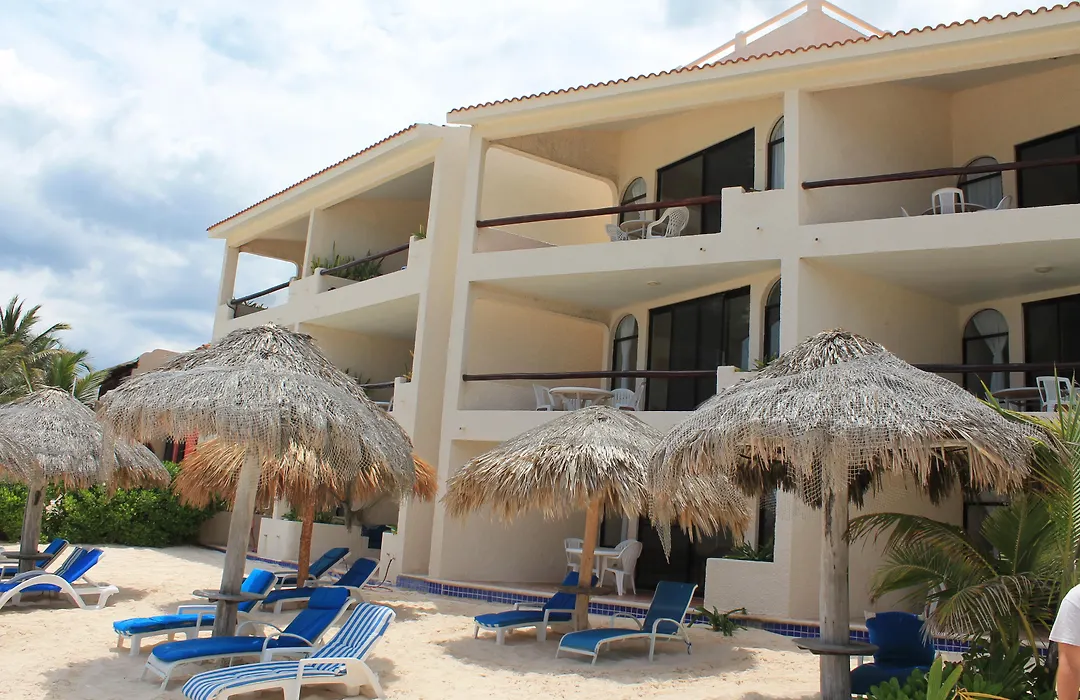 Aquatech Villas Derosa Resort-1