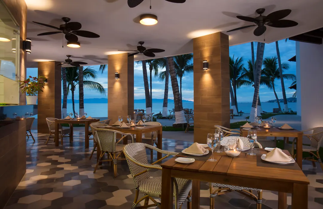 Vista Vallarta All Suites On The Beach-1