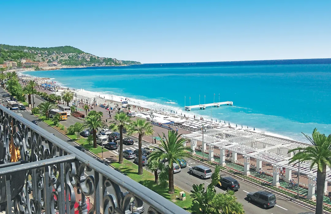 Hôtel Le Royal Promenade des Anglais-1