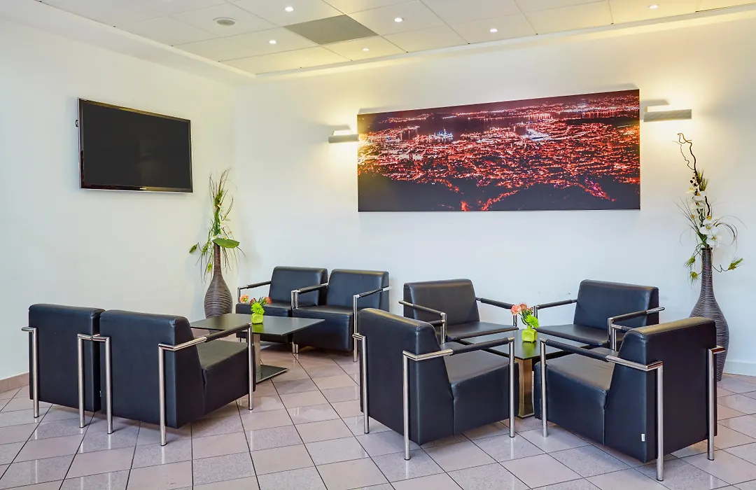 Holiday Inn Toulon City Centre By Ihg-1