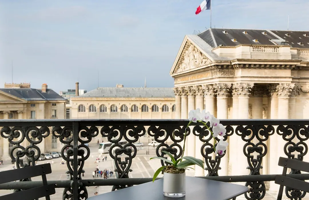 Hôtel Les Dames du Panthéon-1
