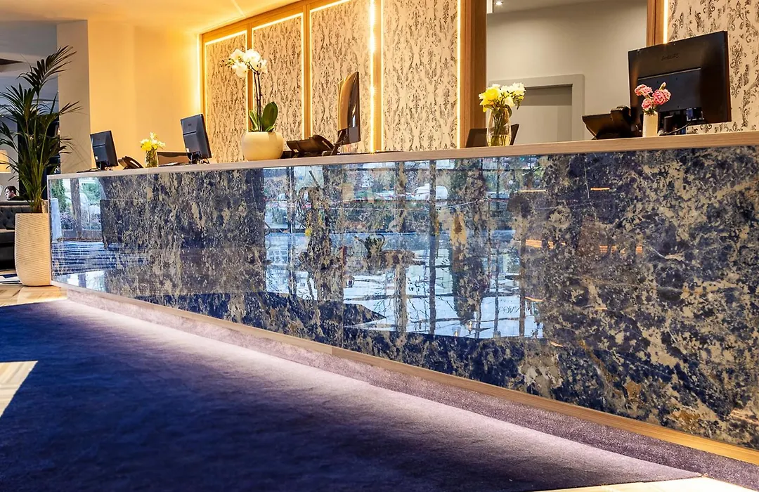 The Connacht Hotel-1