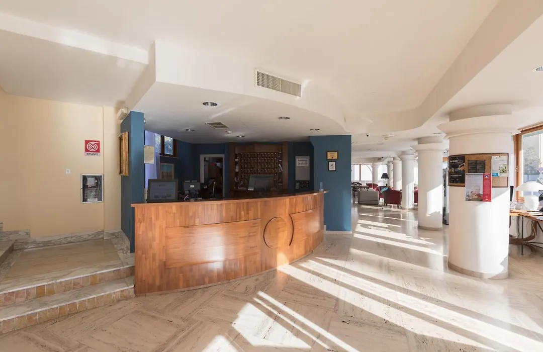 Hotel La Baia-1