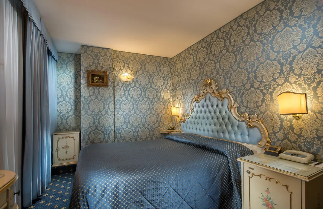 Hotel Rialto-1