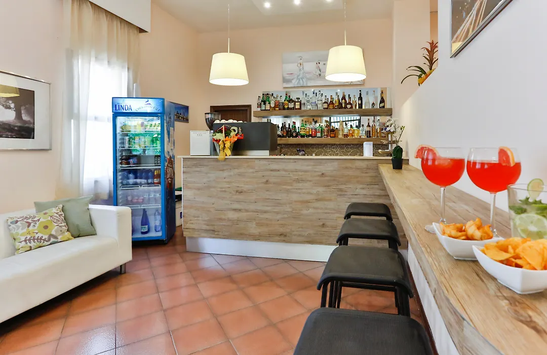 Hotel Avana Mare-1