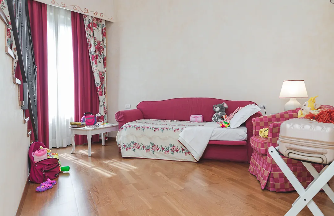 Hotel Borgo Di Cortefreda - Place Of Charme-1