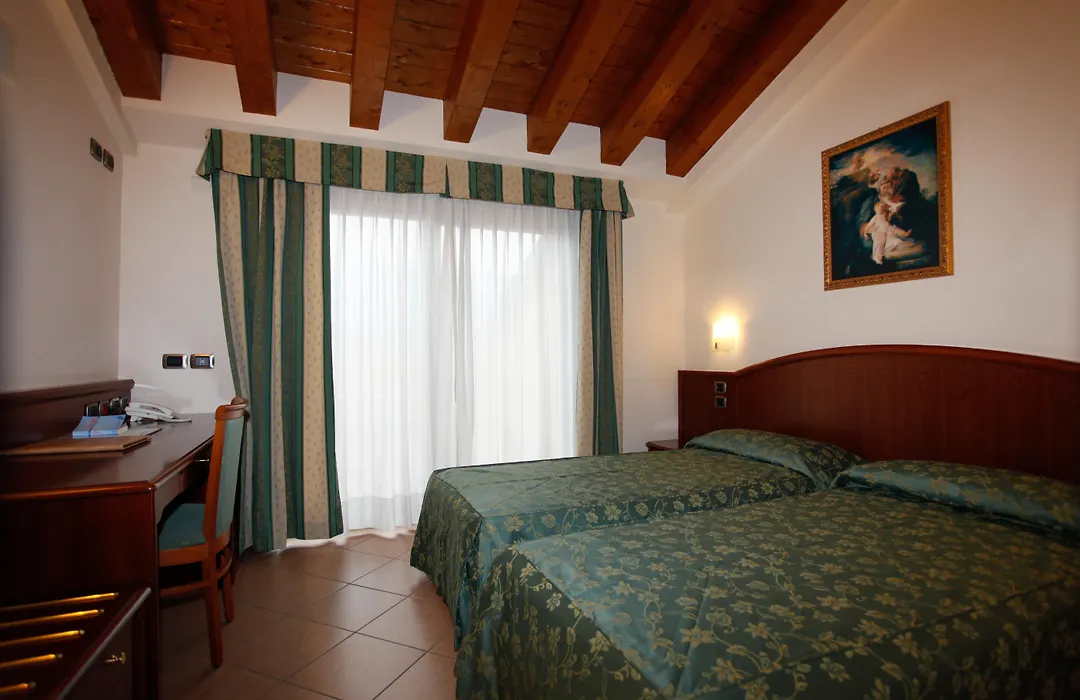 Garda Family House-1