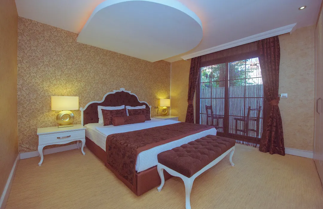 Han Deluxe Hotel-1