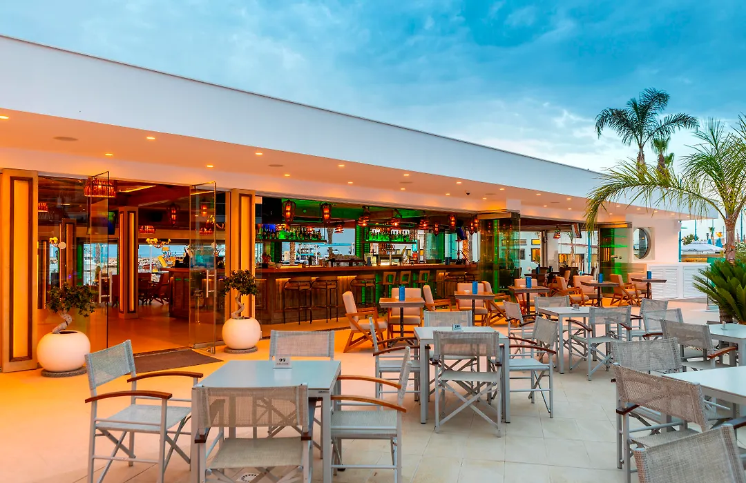 Limanaki Beach Hotel & Suites-1