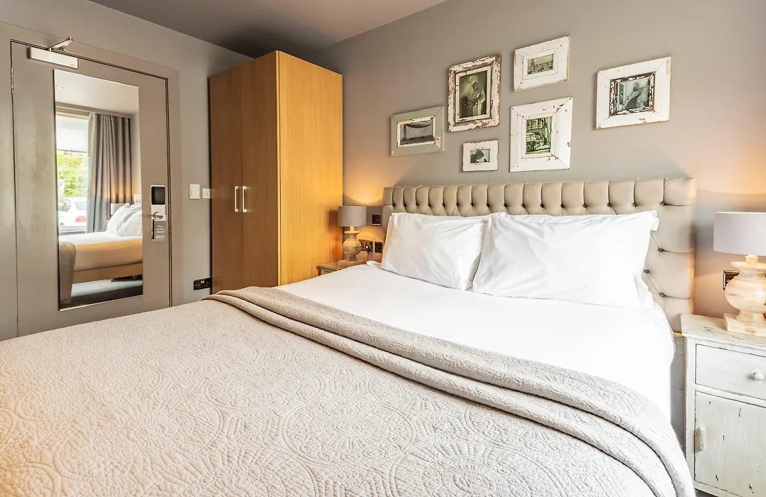 Murrayfield Hotel-1