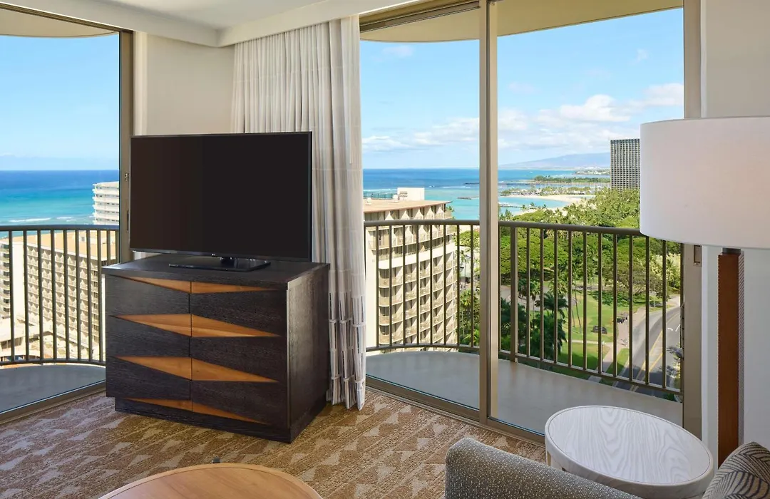 Embassy Suites By Hilton Waikiki Beach Walk-1