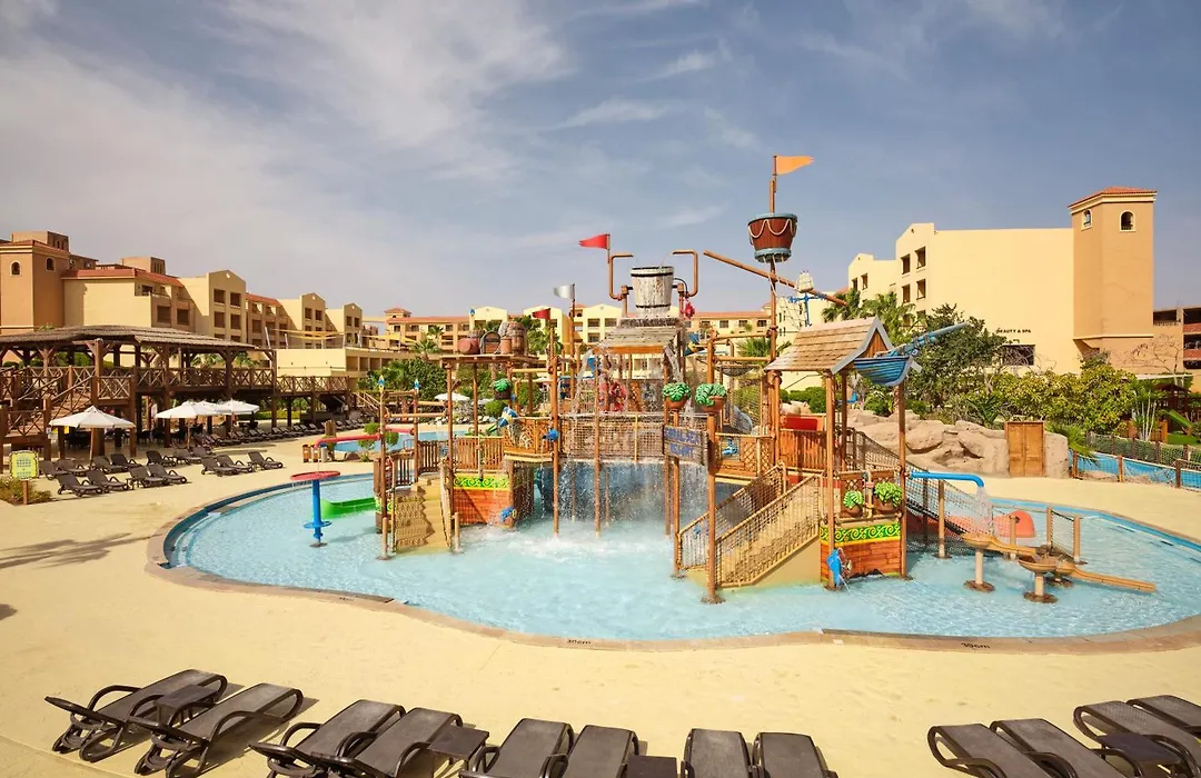 Coral Sea Aqua Club Resort-1