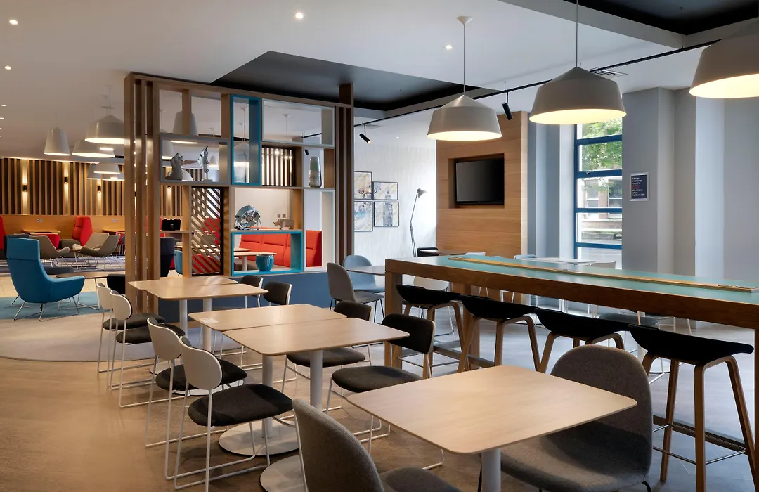 Holiday Inn Express Belfast City By Ihg-1