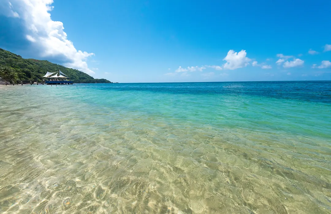 Coco De Mer Hotel And Black Parrot Suites-1