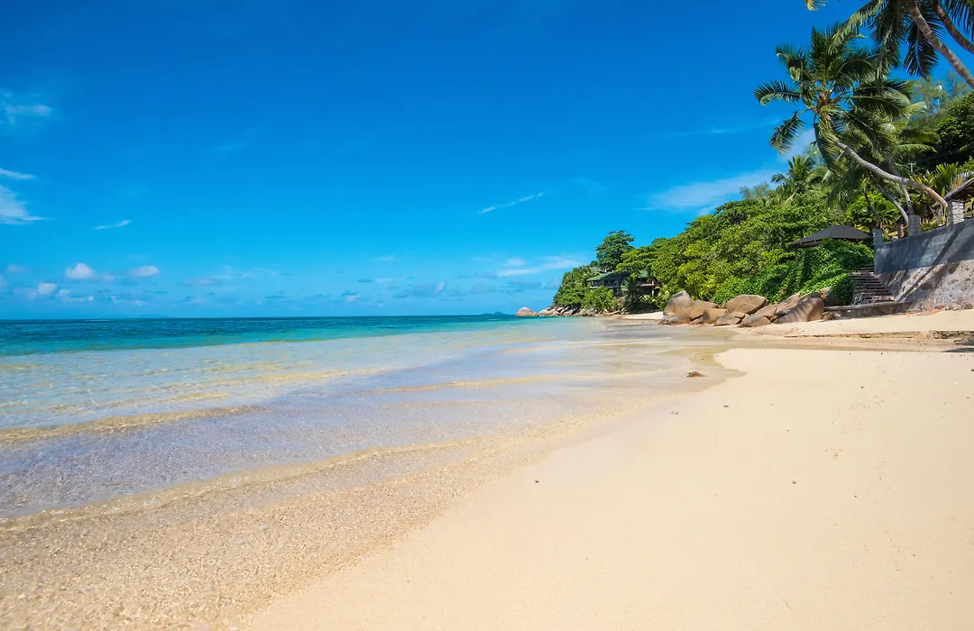 Coco De Mer Hotel And Black Parrot Suites-1