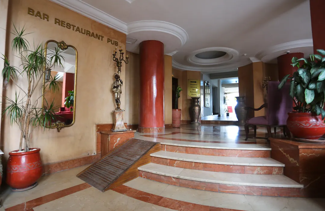 Hotel Rembrandt-1