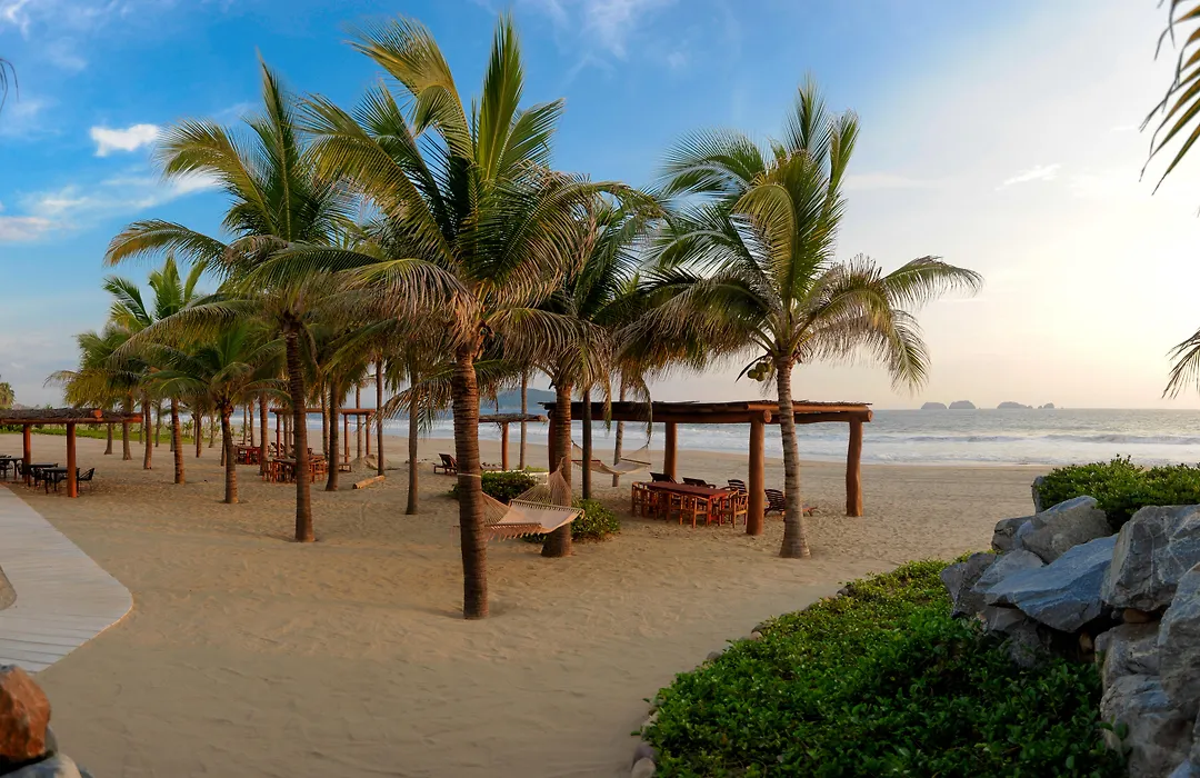 Las Palmas Luxury Villas-1