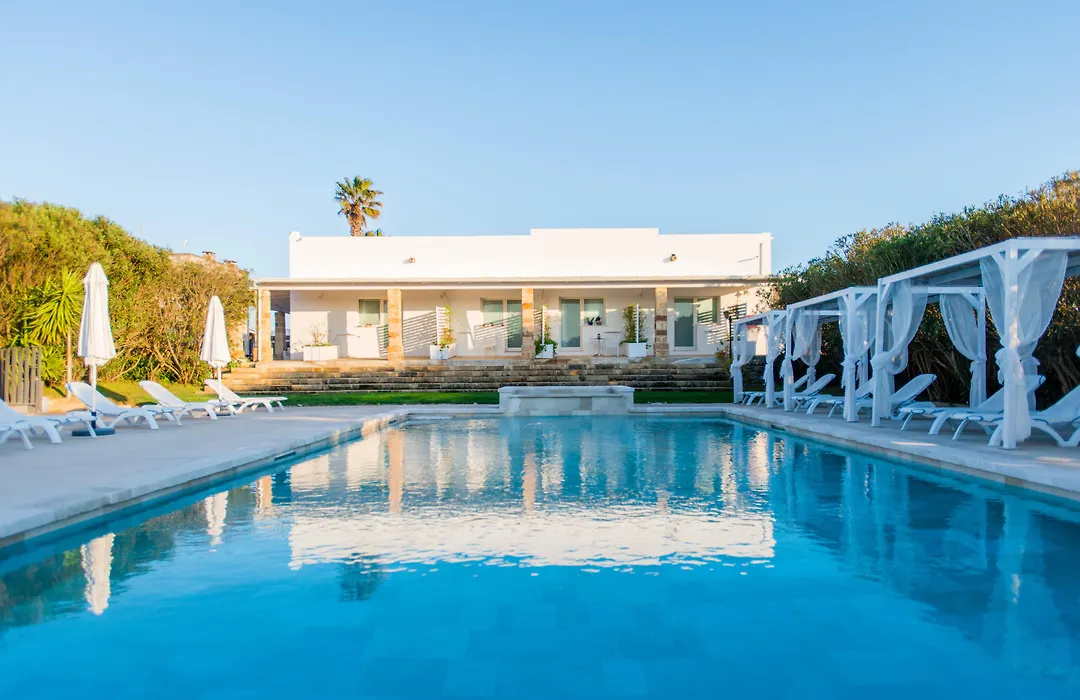 Relais Masseria Casina Dei Cari-1