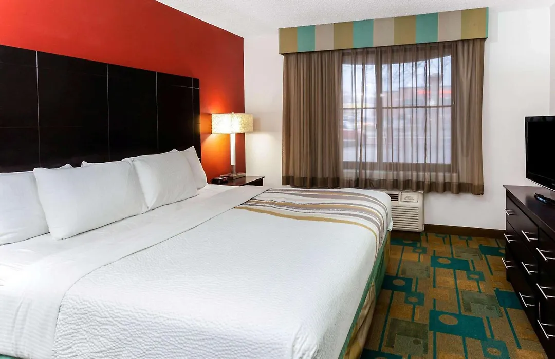 La Quinta By Wyndham Milwaukee Bayshore Area-1