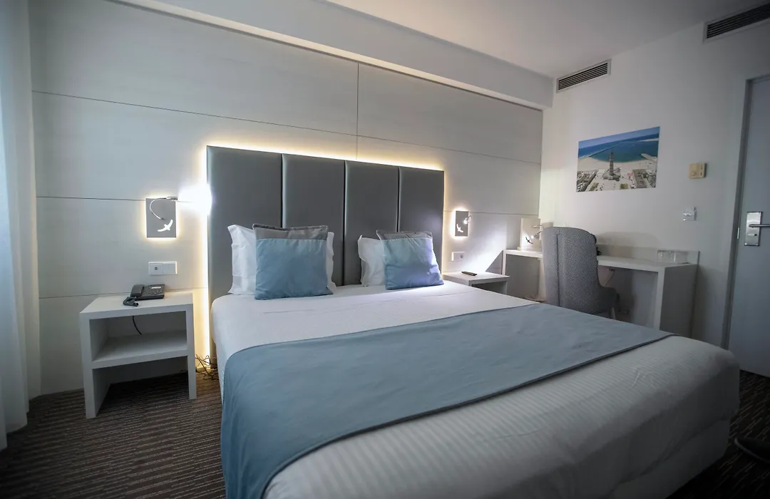 The One Grand Hotel Da Povoa - By Mhmb Hospitality-1