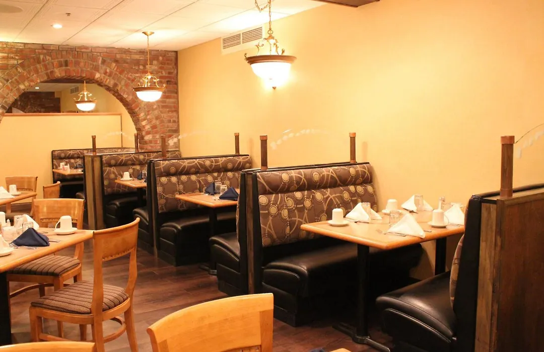 Holiday Inn Great Falls-Convention Center By Ihg-1