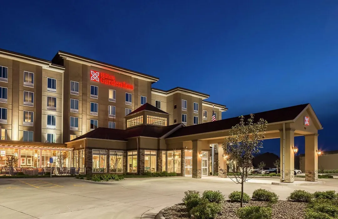 Hilton Garden Inn Bettendorf/ Quad Cities-1