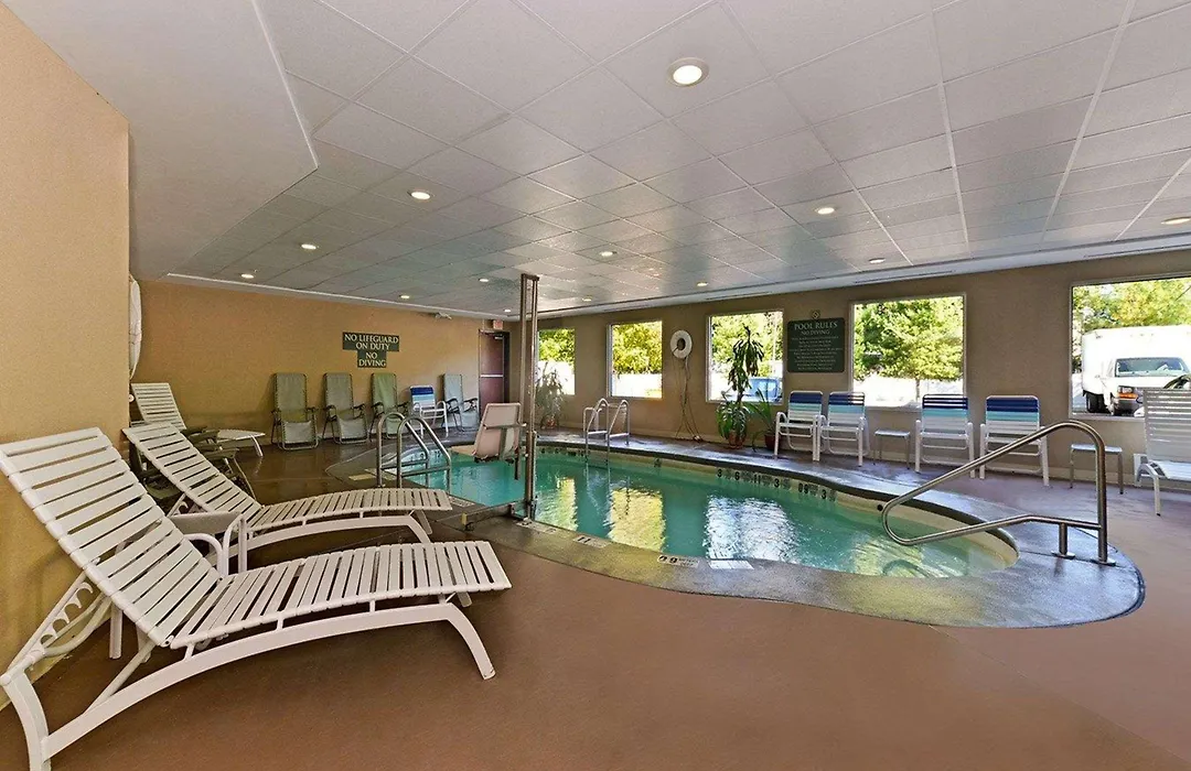 Quality Suites Stratford-1