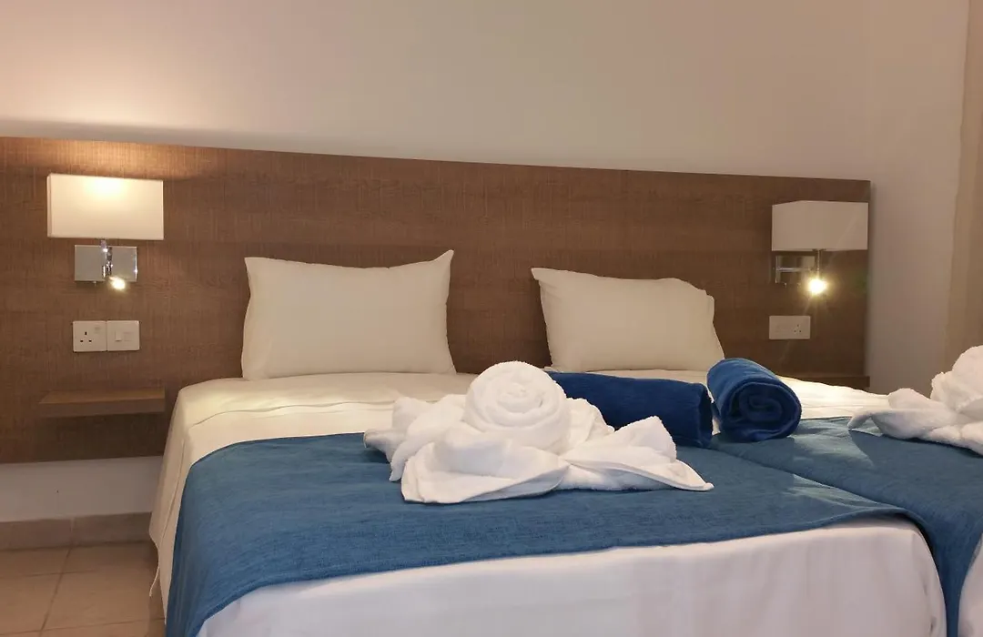 Marica'S Boutique Hotel-1