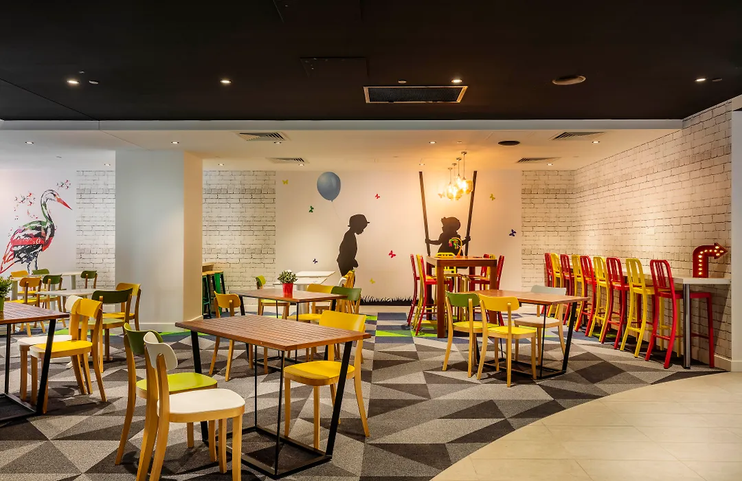 Ibis Styles Brisbane Elizabeth Street-1