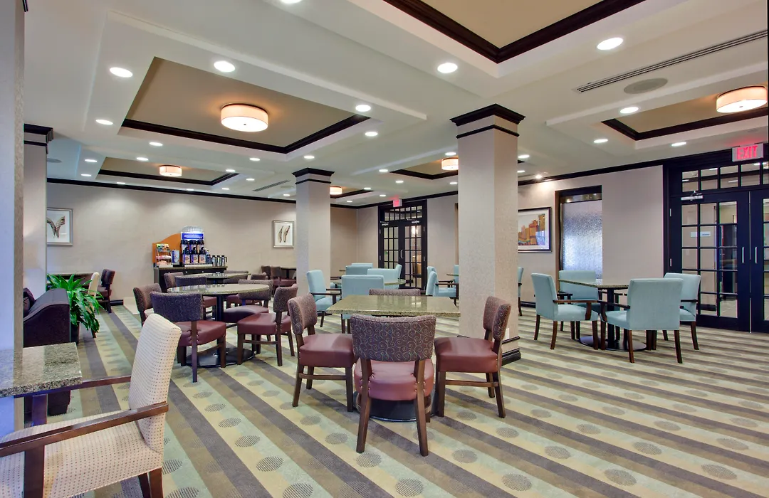 Holiday Inn Express & Suites Ottawa West - Nepean By Ihg-1