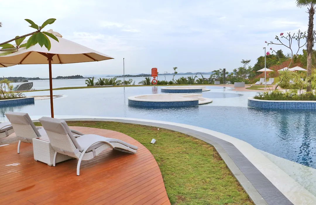 Harris Resort Barelang Batam-1
