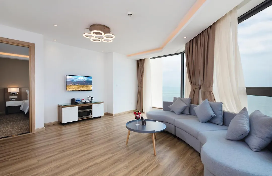 Comodo Nha Trang Hotel-1