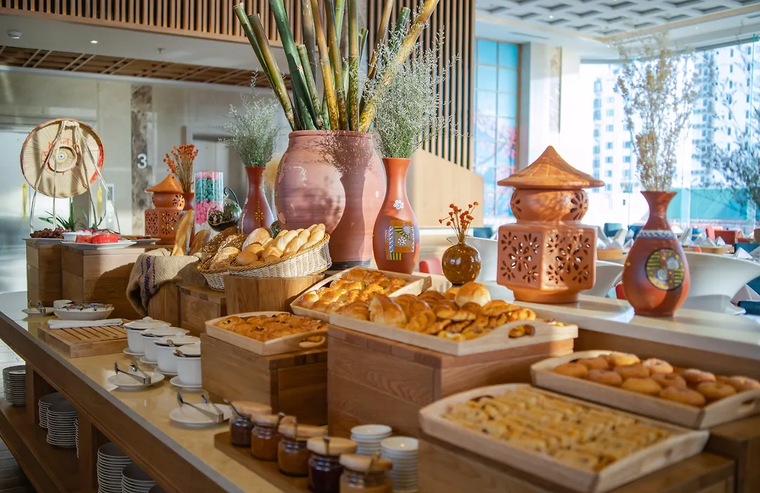 Sala Danang Beach Hotel-1