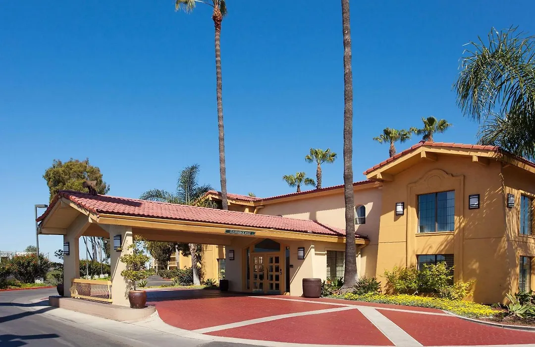 La Quinta Inn By Wyndham Costa Mesa Orange County-1