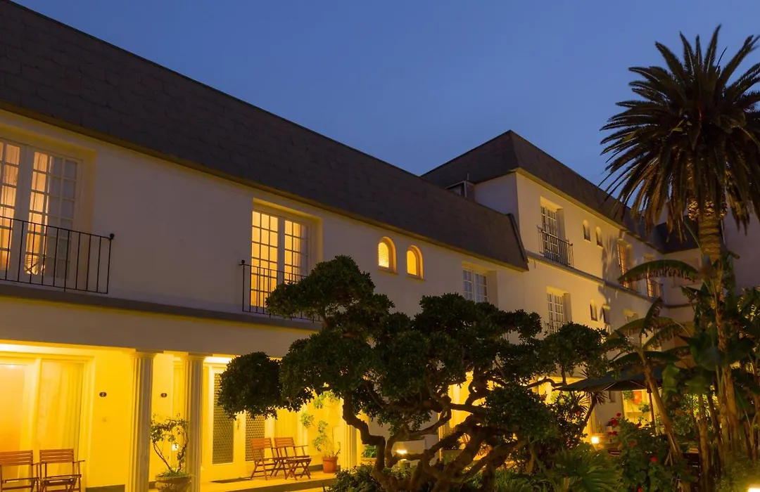 Hansa Hotel Swakopmund-1