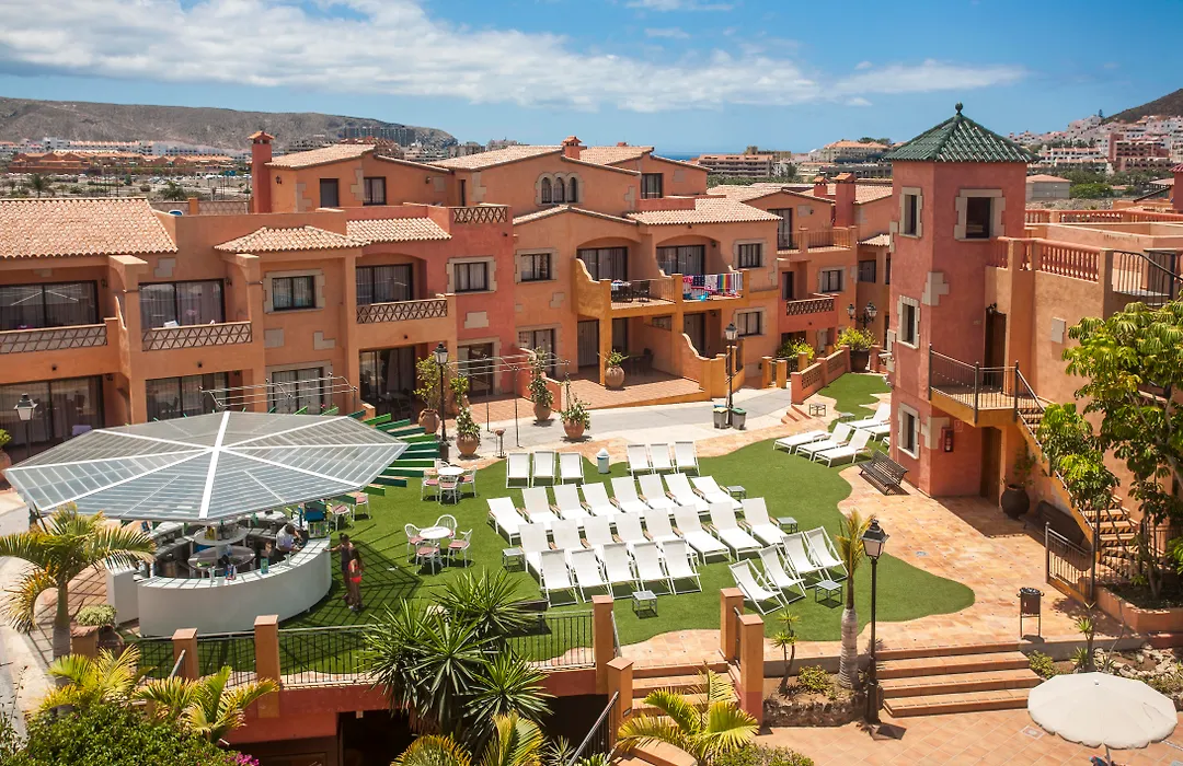 Villa Mandi Golf Resort-1