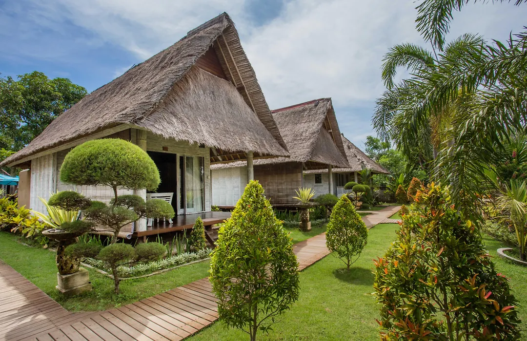 Bay Shore Huts-1