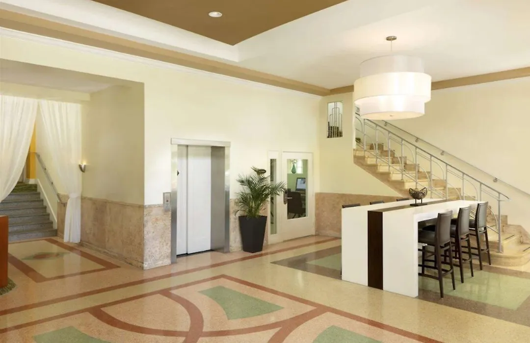 Hilton Grand Vacations Club Mcalpin Ocean Plaza Miami-1
