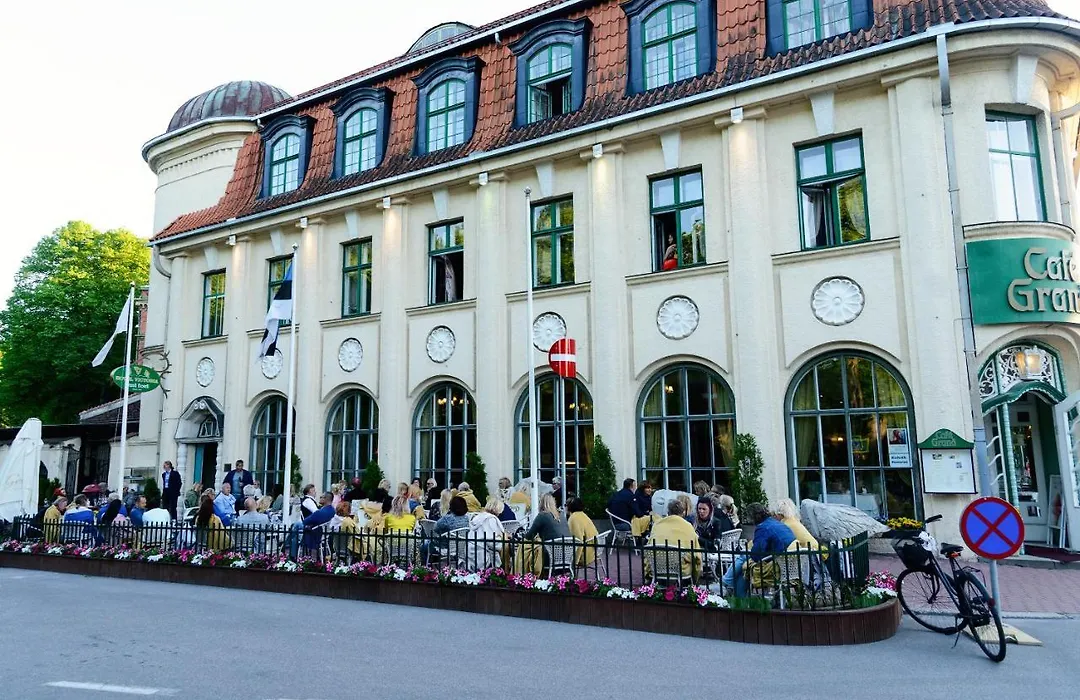 Hotel Victoria-1